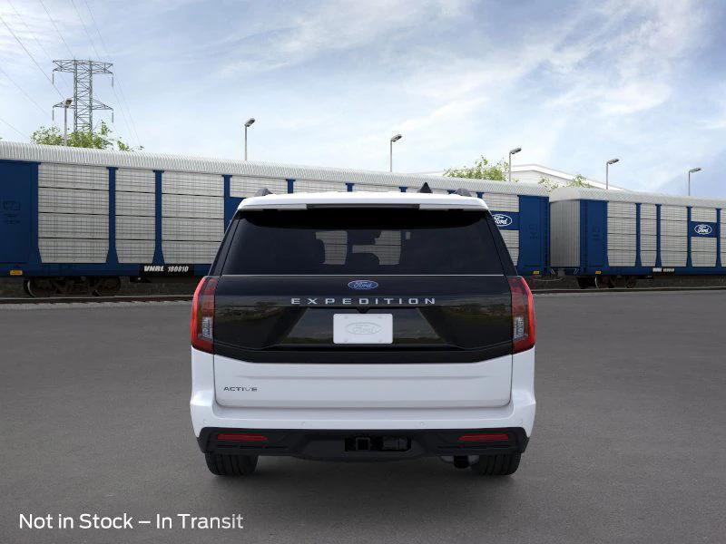 new 2025 Ford Expedition car, priced at $64,429