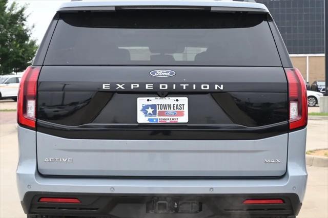 new 2025 Ford Expedition Max car, priced at $66,635