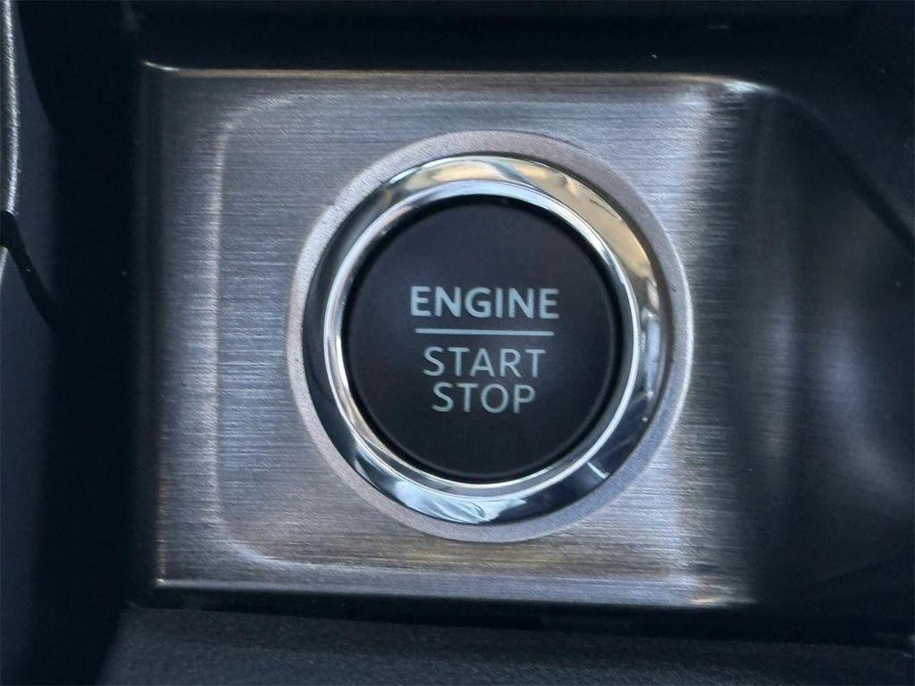 used 2024 Ford F-250 car, priced at $59,790