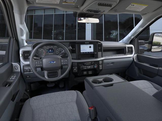 new 2025 Ford F-350 car, priced at $65,386