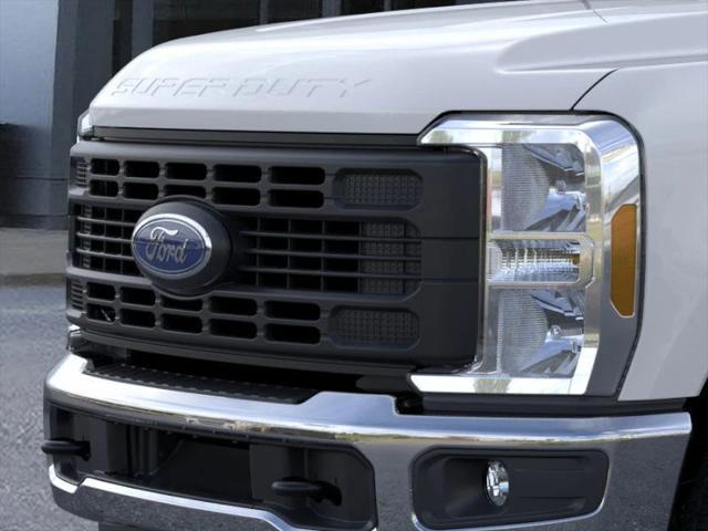 new 2025 Ford F-350 car, priced at $65,386