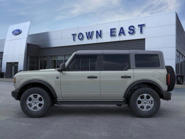 new 2024 Ford Bronco car, priced at $46,007