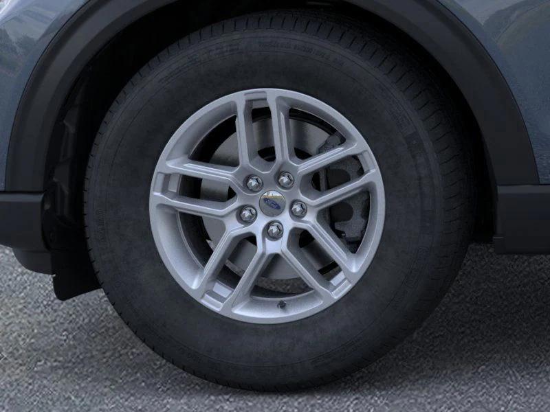 new 2025 Ford Explorer car, priced at $40,364