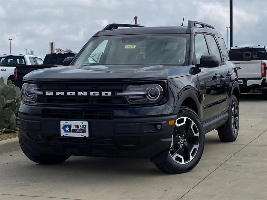 new 2024 Ford Bronco Sport car, priced at $31,153
