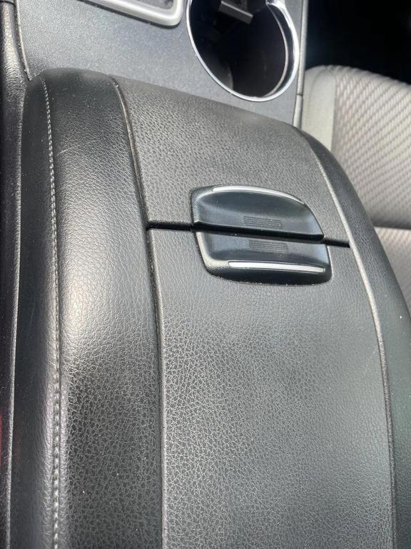 used 2018 Toyota Highlander car, priced at $17,391