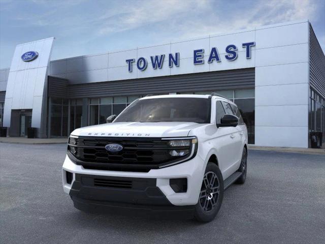 new 2025 Ford Expedition car, priced at $63,308