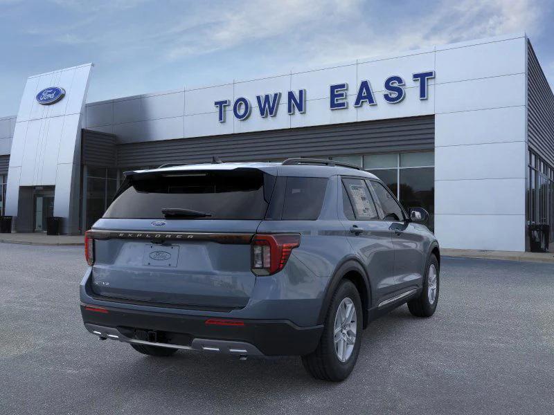 new 2025 Ford Explorer car, priced at $40,364