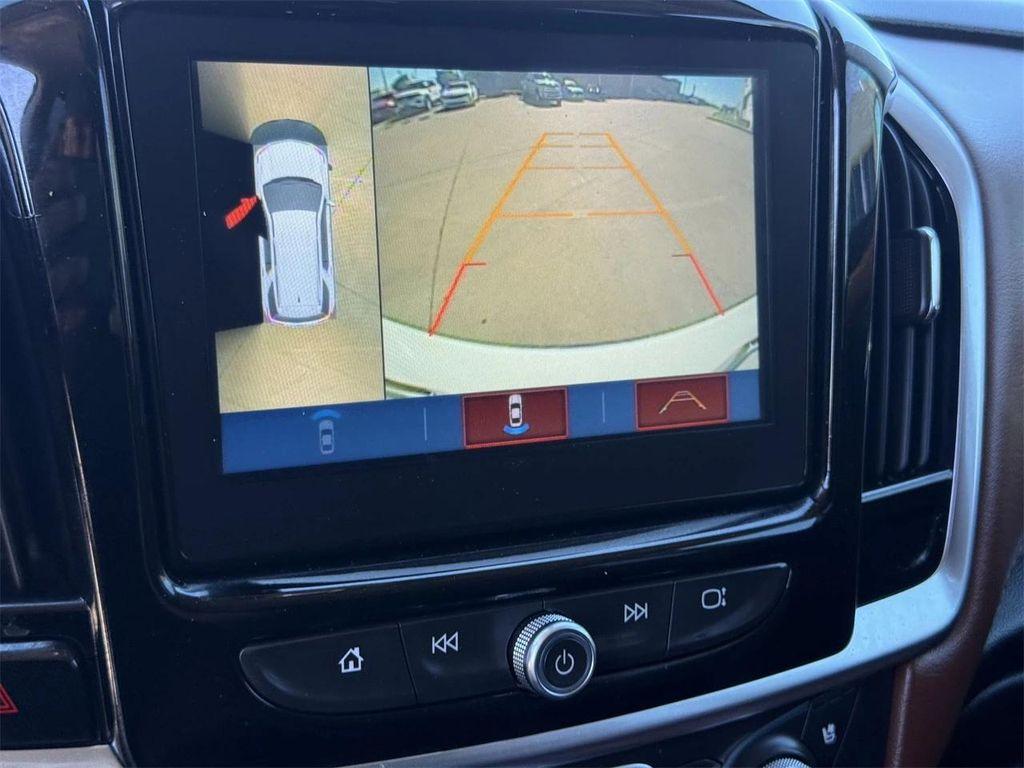 used 2019 Chevrolet Traverse car, priced at $20,563