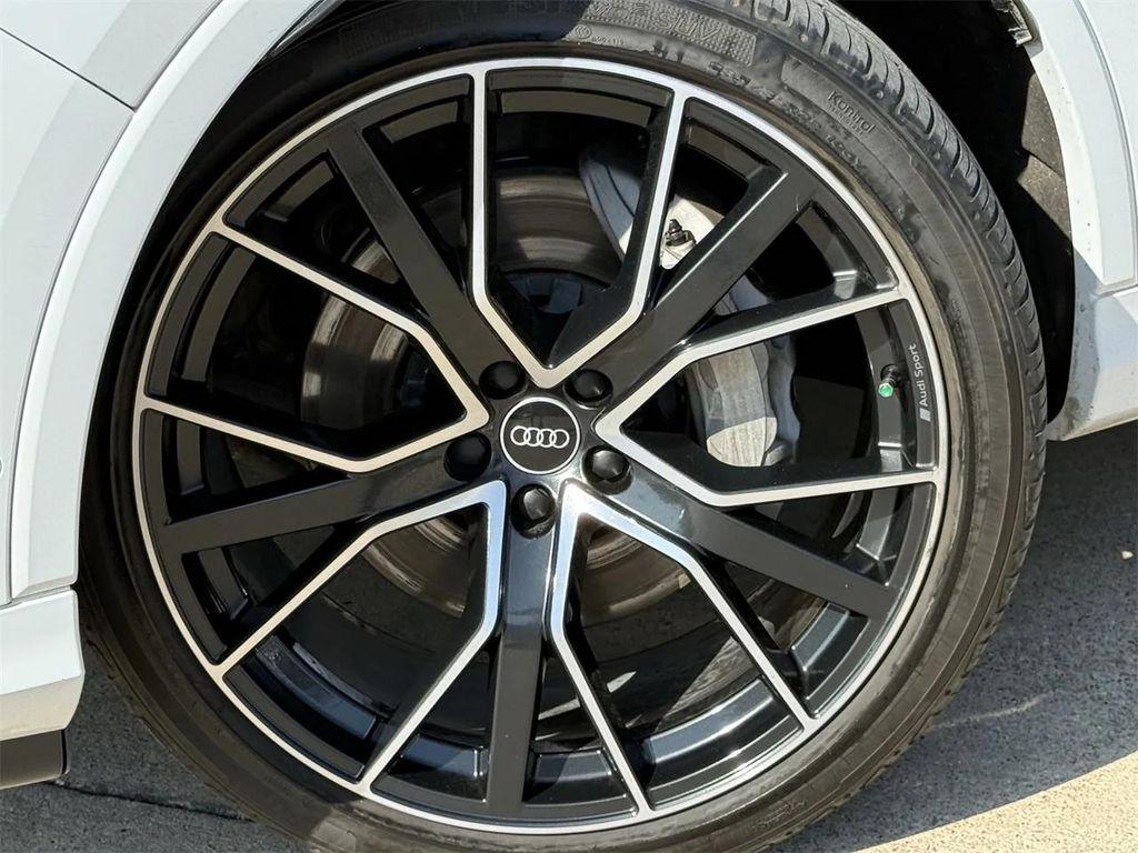 used 2021 Audi Q7 car, priced at $22,399