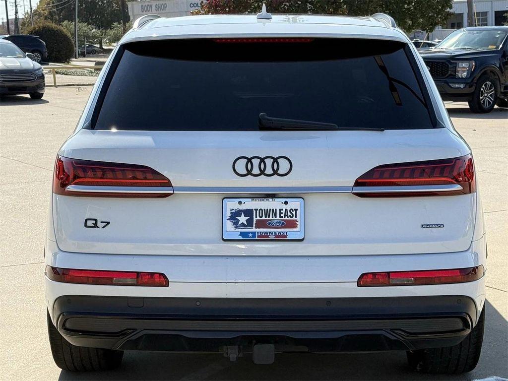 used 2021 Audi Q7 car, priced at $22,399