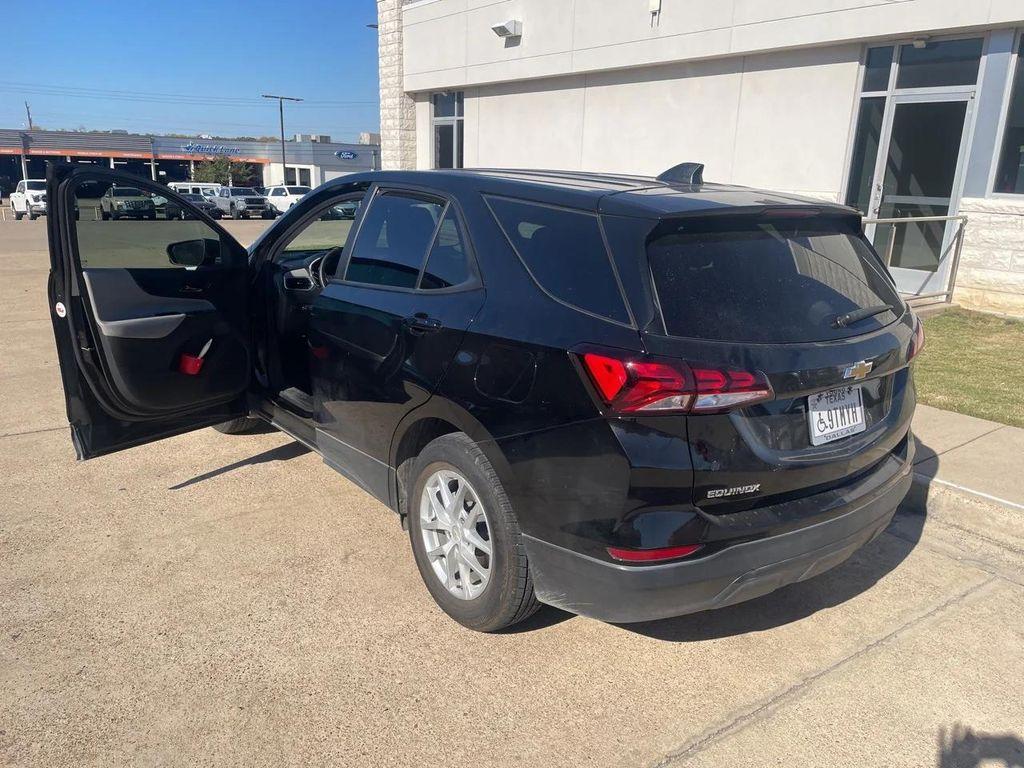 used 2022 Chevrolet Equinox car, priced at $17,827