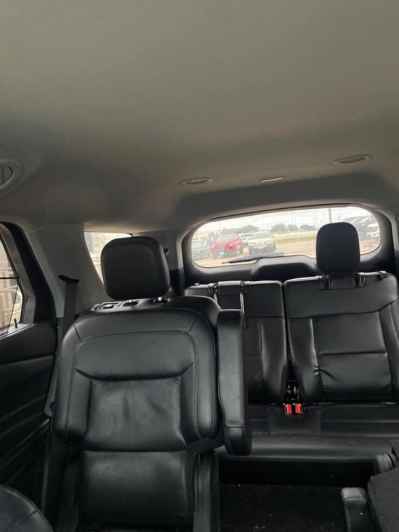 used 2021 Ford Explorer car, priced at $17,895