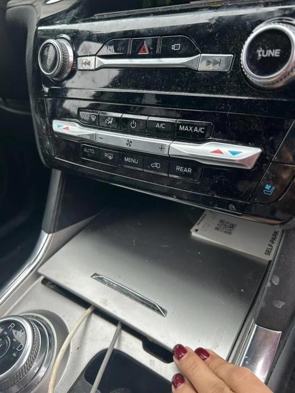 used 2021 Ford Explorer car, priced at $17,895