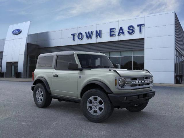 new 2024 Ford Bronco car, priced at $42,004