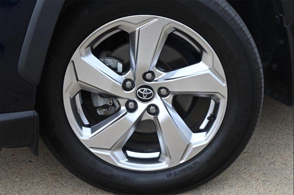 used 2021 Toyota RAV4 Hybrid car, priced at $25,867
