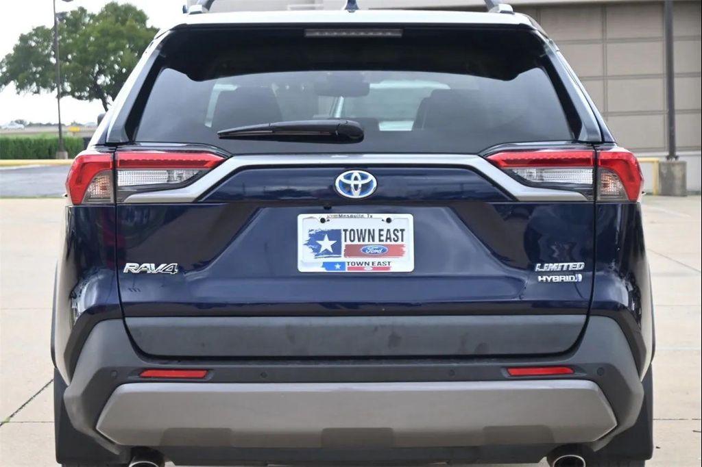 used 2021 Toyota RAV4 Hybrid car, priced at $25,867