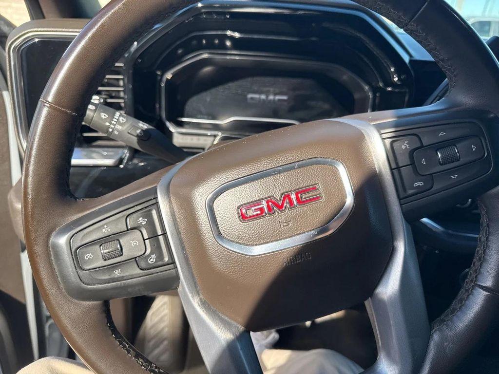used 2024 GMC Sierra 1500 car, priced at $40,255