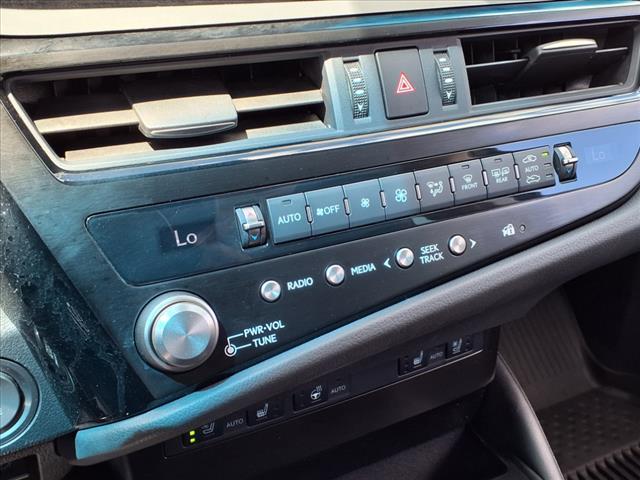 used 2024 Lexus ES 300h car, priced at $41,999