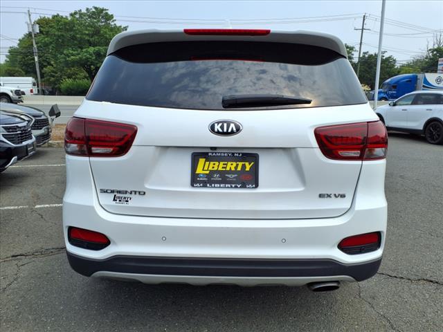 used 2019 Kia Sorento car, priced at $18,999