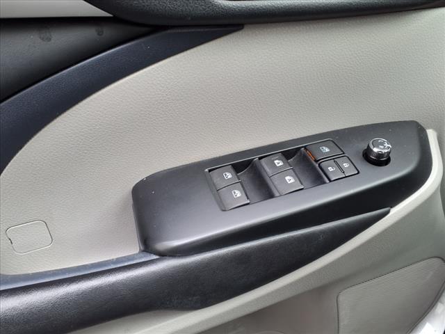 used 2019 Toyota Highlander car, priced at $26,998
