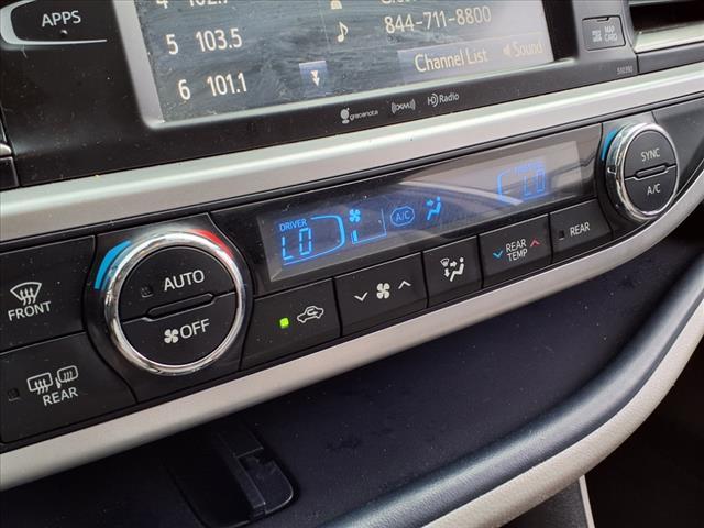 used 2019 Toyota Highlander car, priced at $26,998
