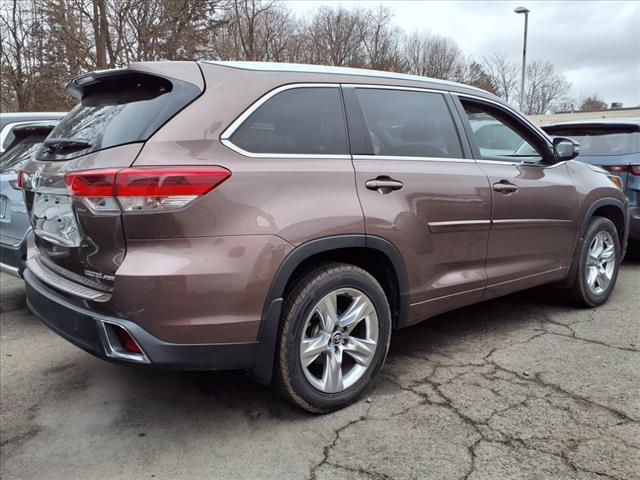 used 2017 Toyota Highlander car, priced at $25,498