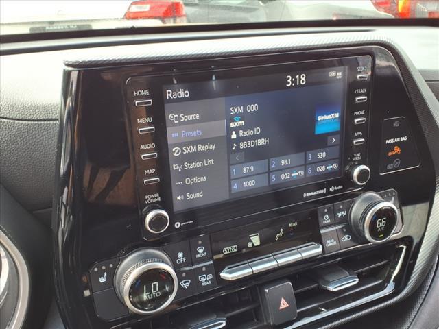 used 2022 Toyota Highlander car, priced at $37,296