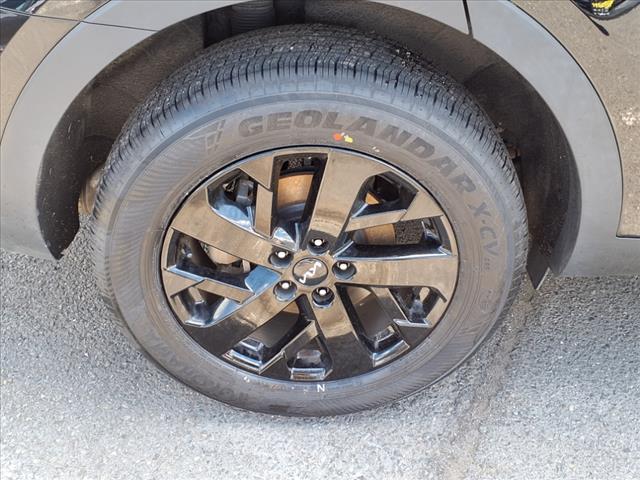 used 2022 Kia Sorento car, priced at $29,752