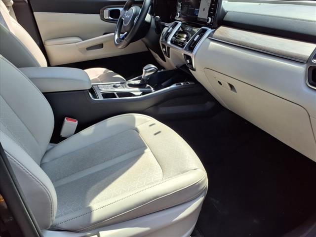 used 2022 Kia Sorento car, priced at $29,752