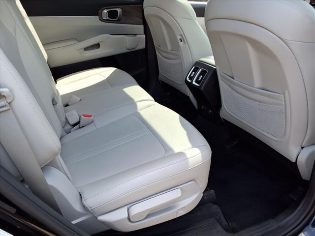used 2022 Kia Sorento car, priced at $29,752