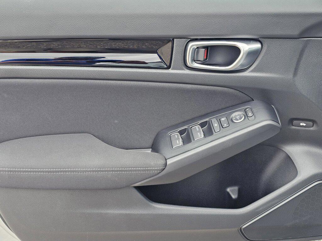 new 2026 Honda Civic Hybrid car, priced at $31,043