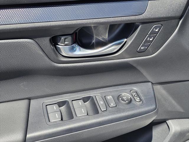new 2025 Honda CR-V Hybrid car, priced at $40,098