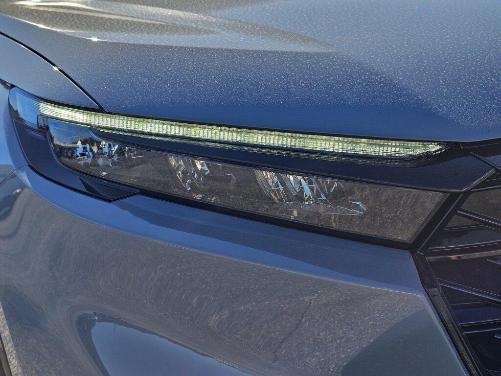 new 2026 Honda CR-V Hybrid car, priced at $41,303