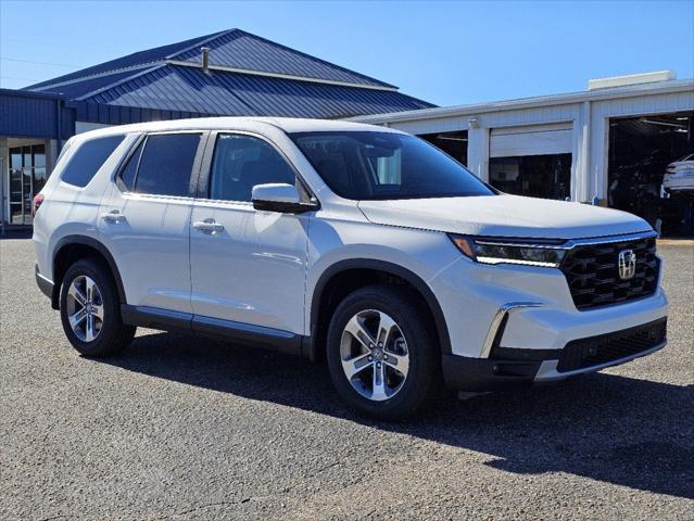 new 2025 Honda Pilot car, priced at $47,450