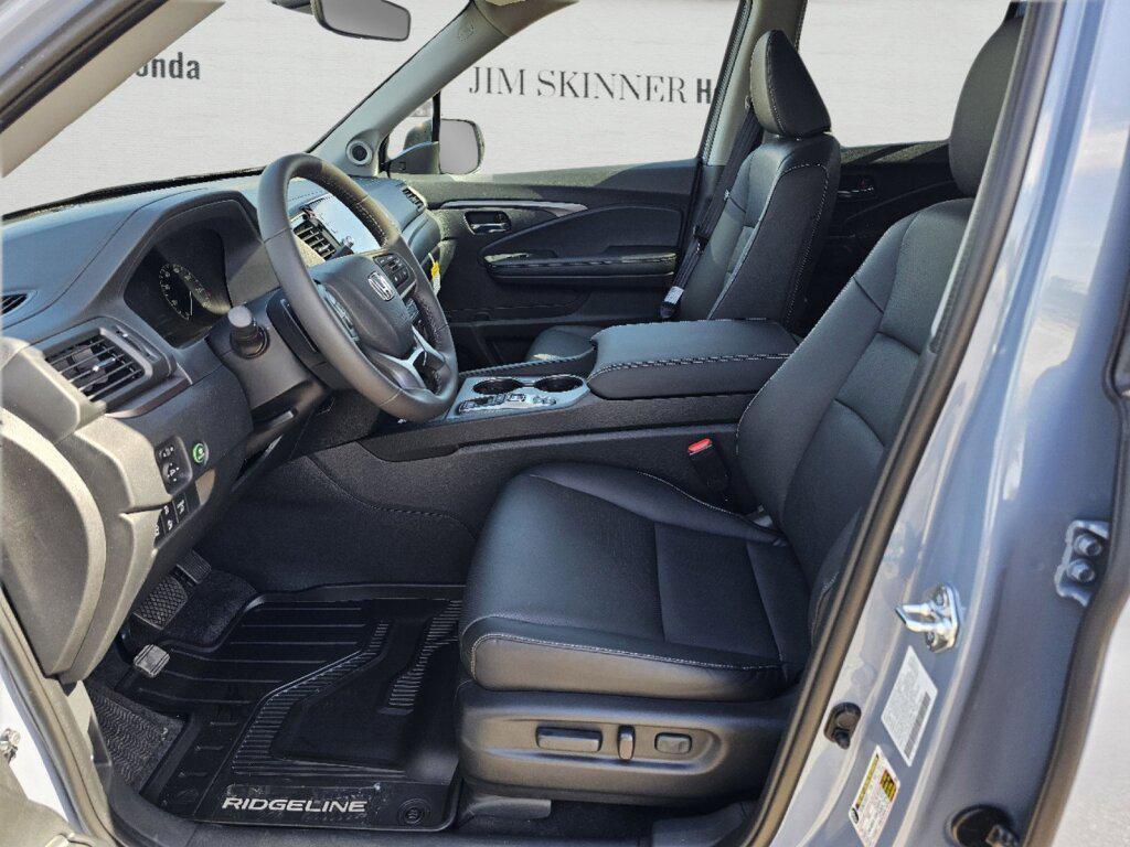 new 2025 Honda Ridgeline car, priced at $45,483