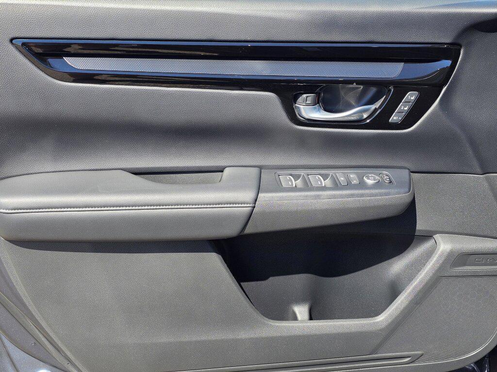 used 2023 Honda CR-V car, priced at $36,990