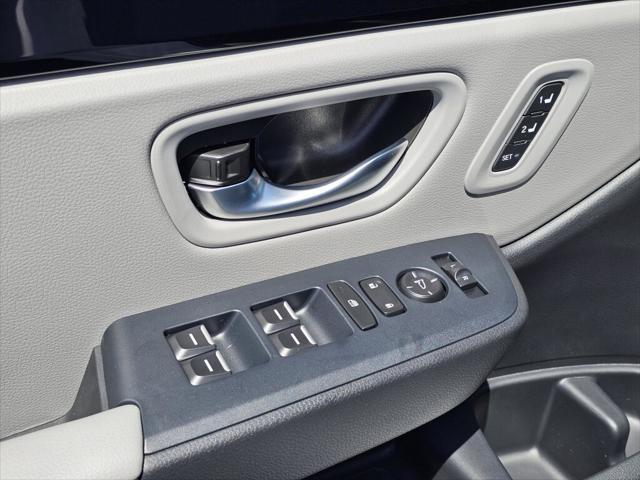 new 2025 Honda Pilot car, priced at $48,202