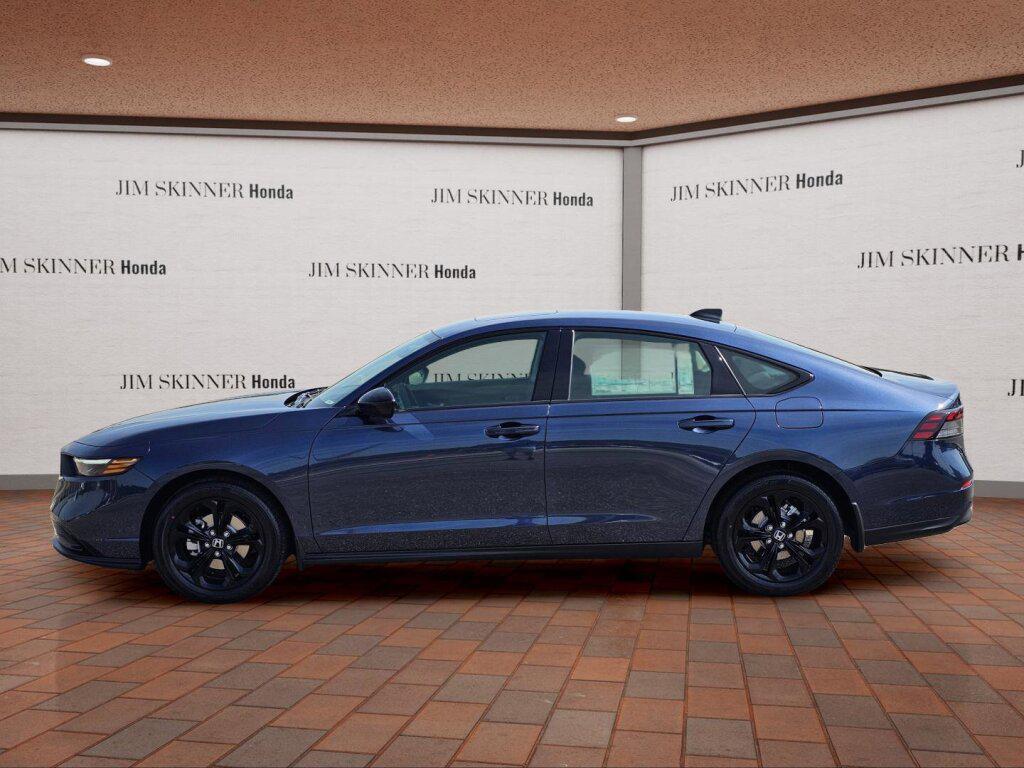 new 2025 Honda Accord car, priced at $32,308