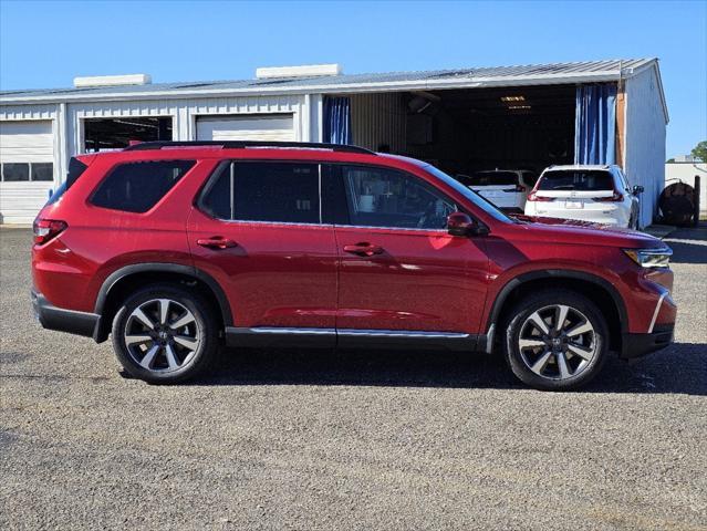 new 2025 Honda Pilot car, priced at $49,350