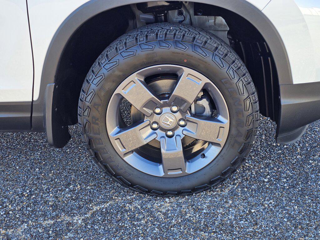 used 2024 Honda Ridgeline car, priced at $39,990