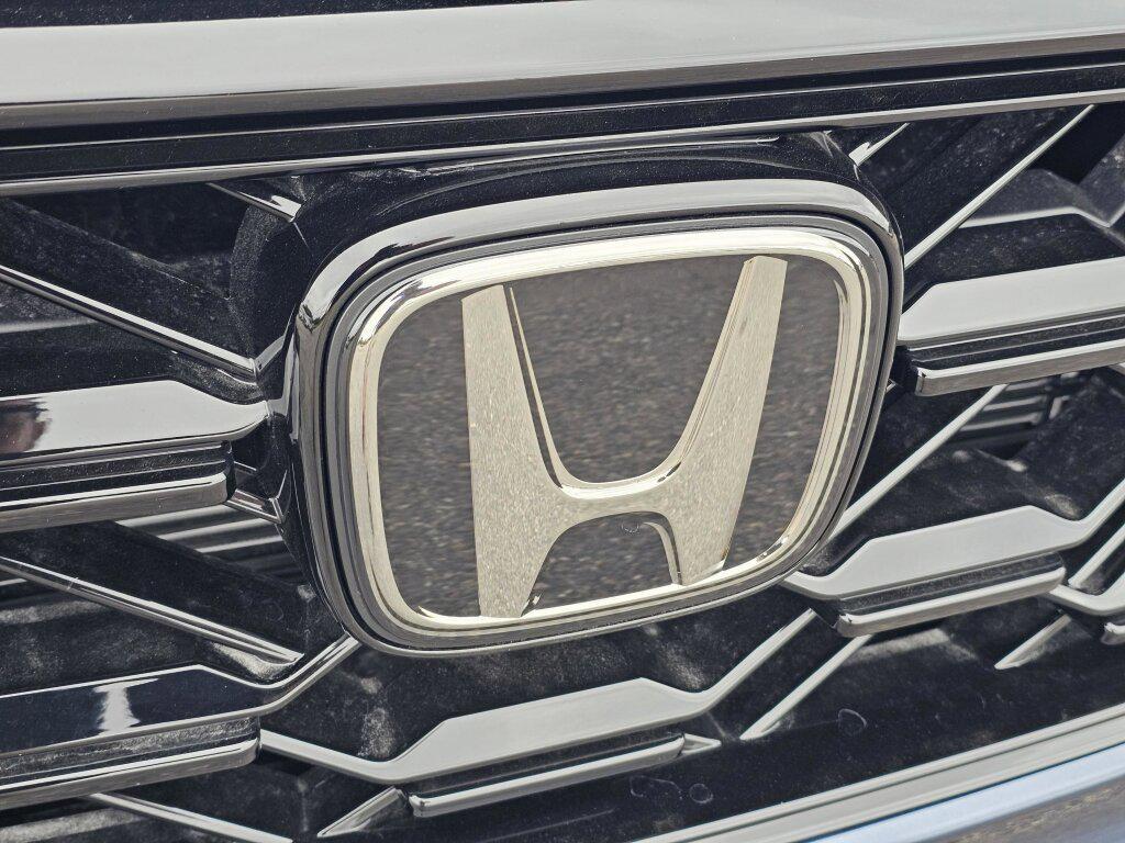 new 2026 Honda CR-V Hybrid car, priced at $42,572