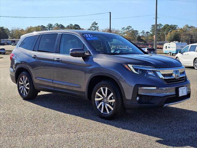 used 2022 Honda Pilot car, priced at $34,990