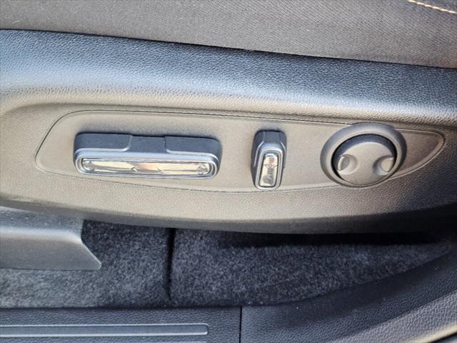 used 2023 Honda CR-V Hybrid car, priced at $33,990