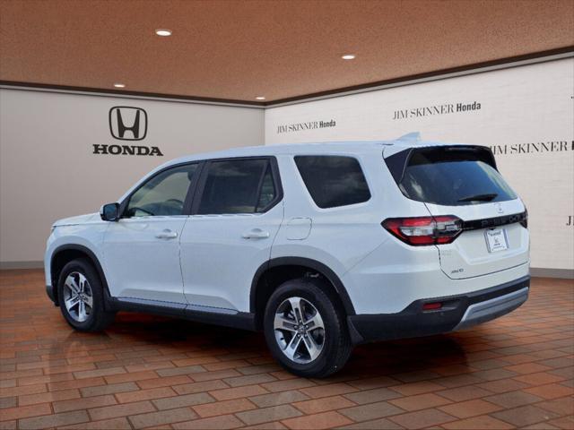 new 2025 Honda Pilot car, priced at $48,103