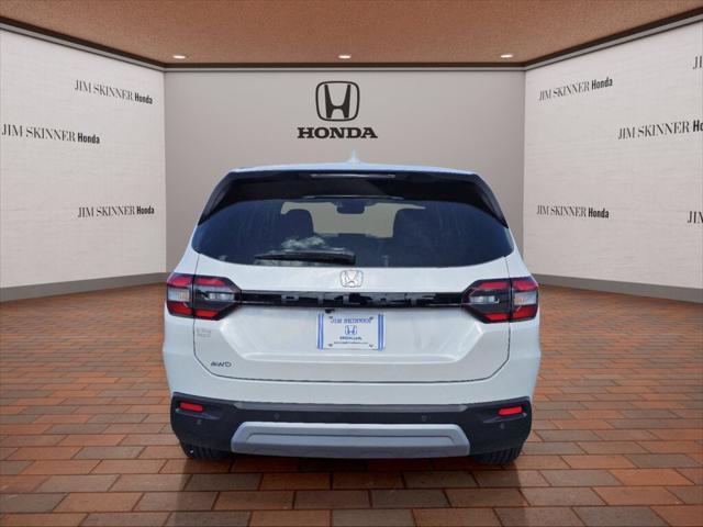 new 2025 Honda Pilot car, priced at $48,103