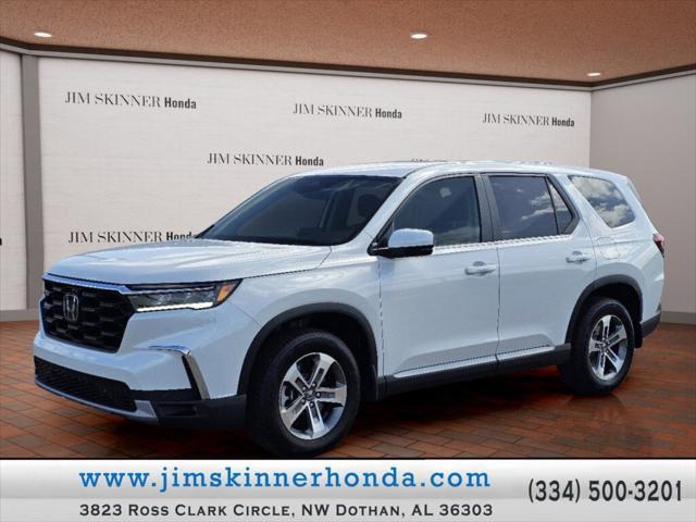 new 2025 Honda Pilot car, priced at $48,103