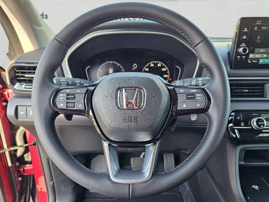 new 2025 Honda Pilot car, priced at $45,948