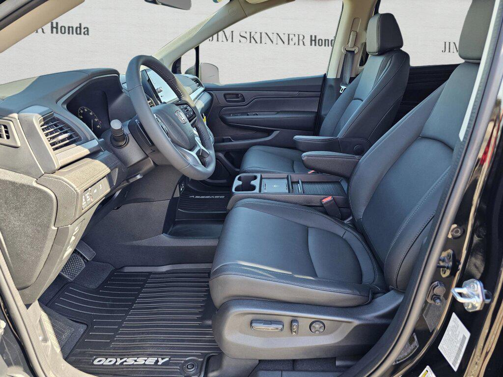 new 2026 Honda Odyssey car, priced at $45,848