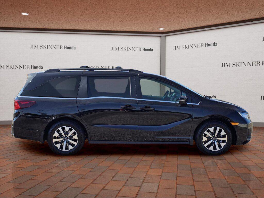 new 2026 Honda Odyssey car, priced at $45,848