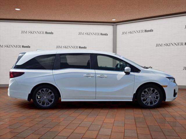 used 2025 Honda Odyssey car, priced at $45,990